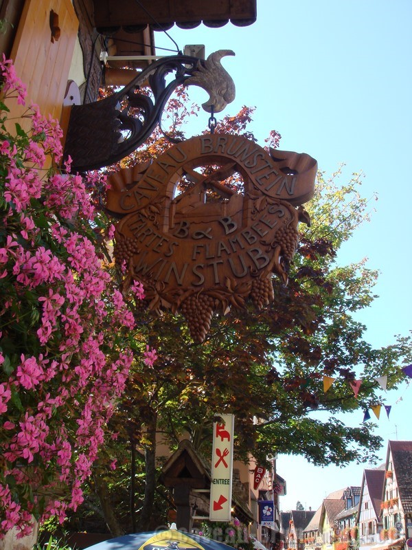 enseigne-b&b-pension-chambres-restaurant-winstub-alsace-route du vin